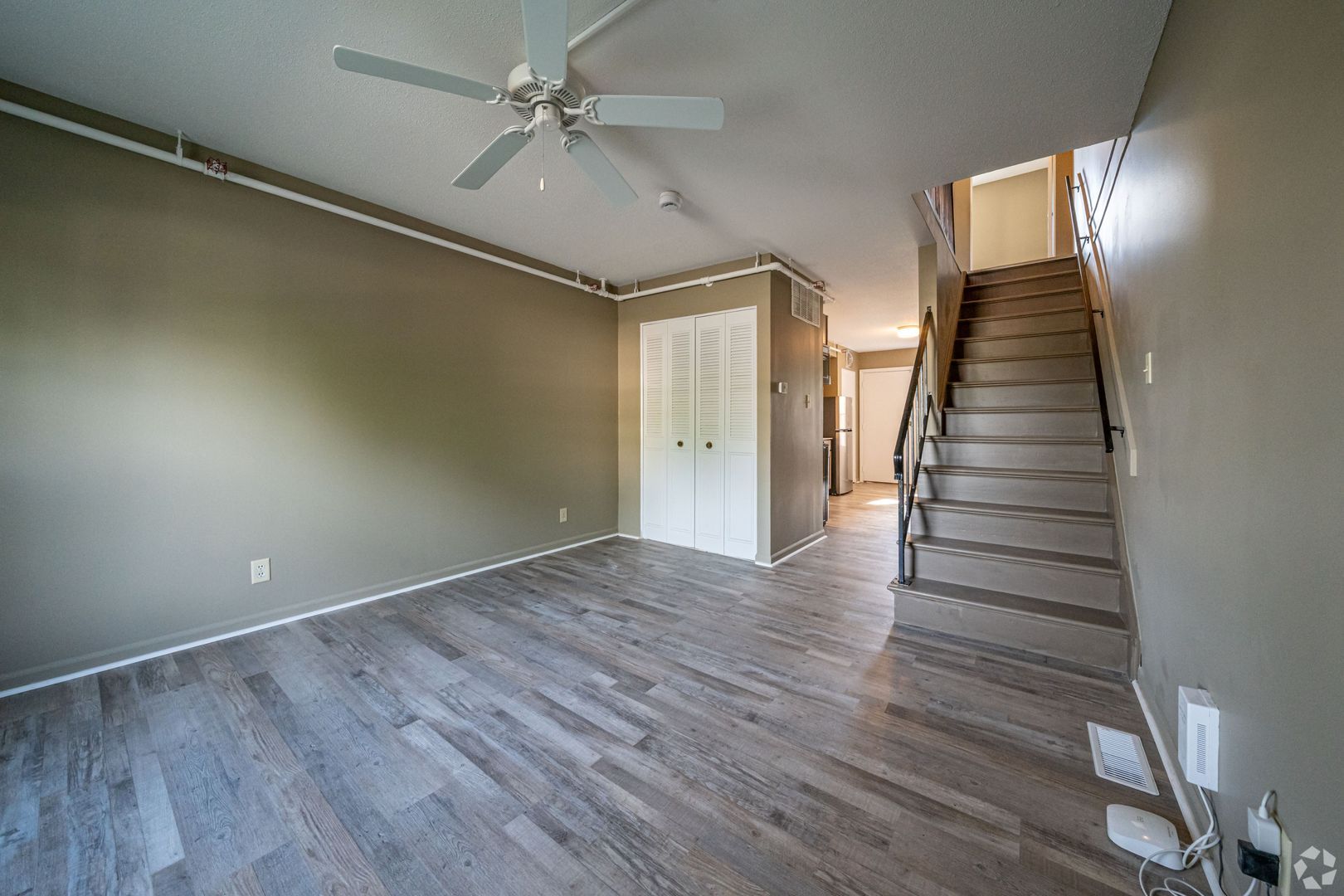 300 E Shelbourne Dr unit 39 – photo 3