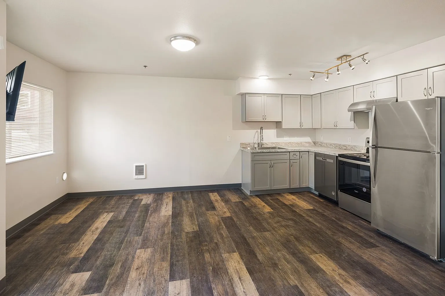 Patterson House – photo 1