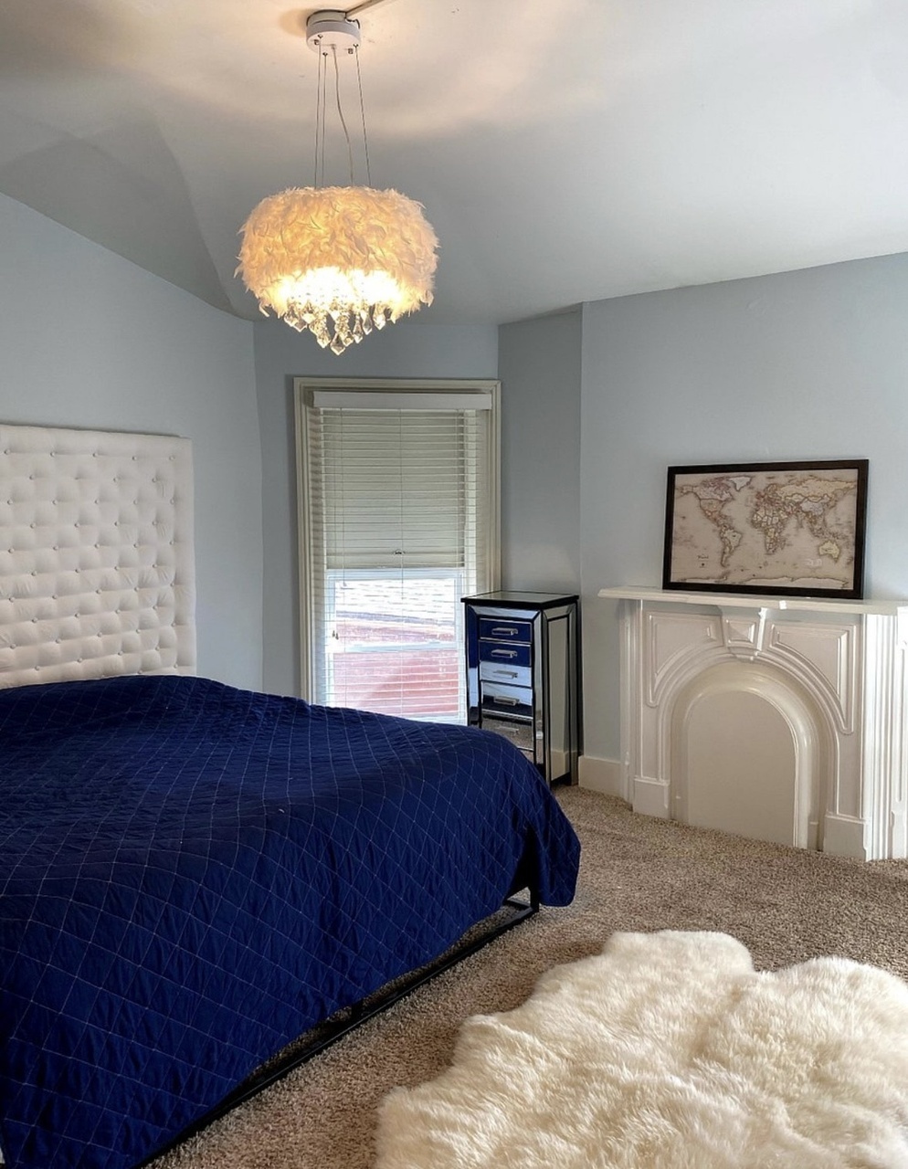 124 E Oak St unit 4 – photo 1