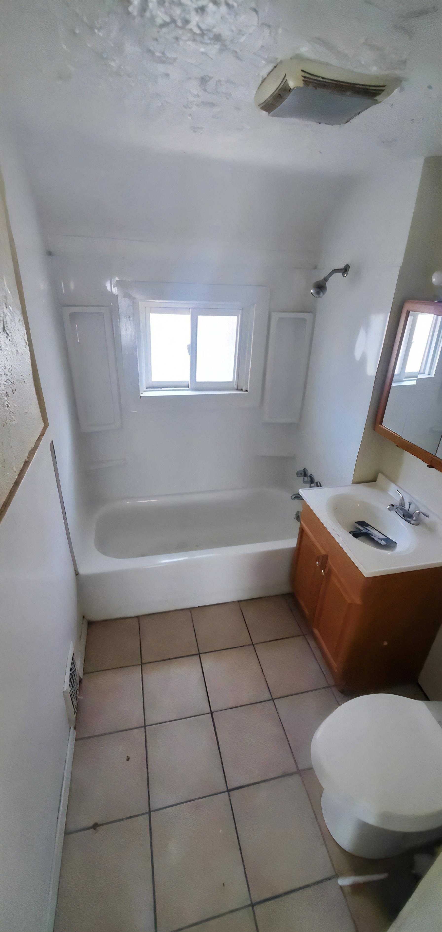 1375 E 89th St – photo 4