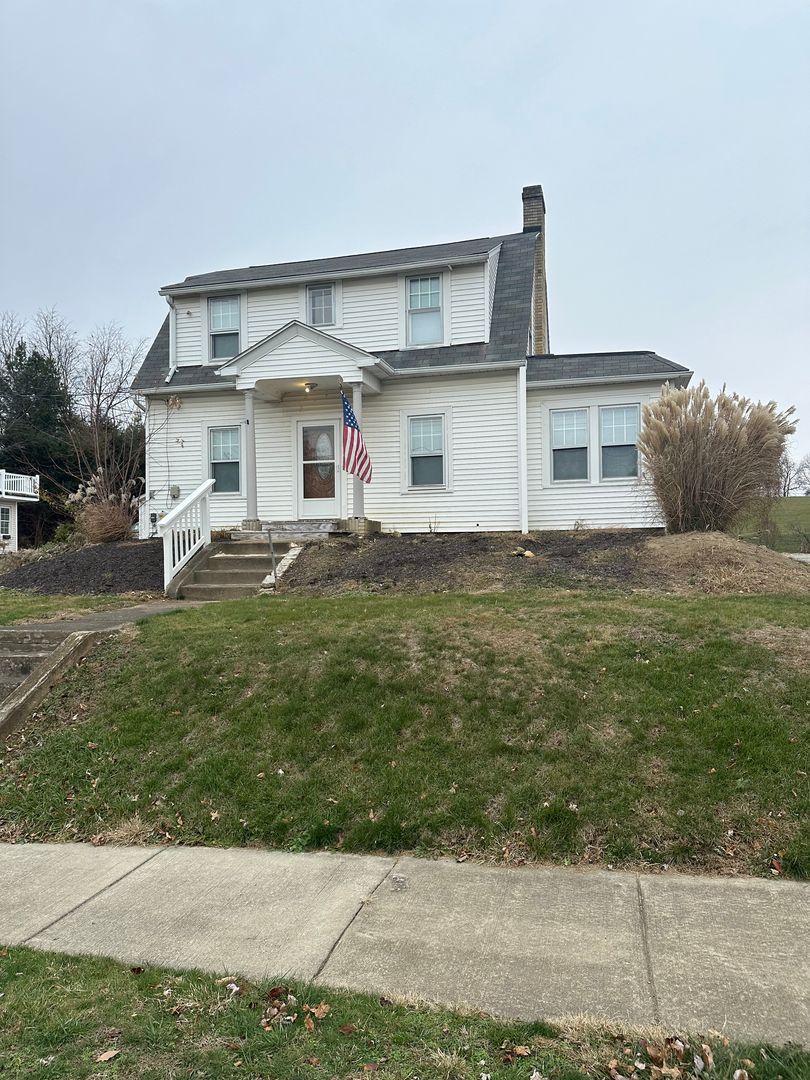848 E University St – photo 2