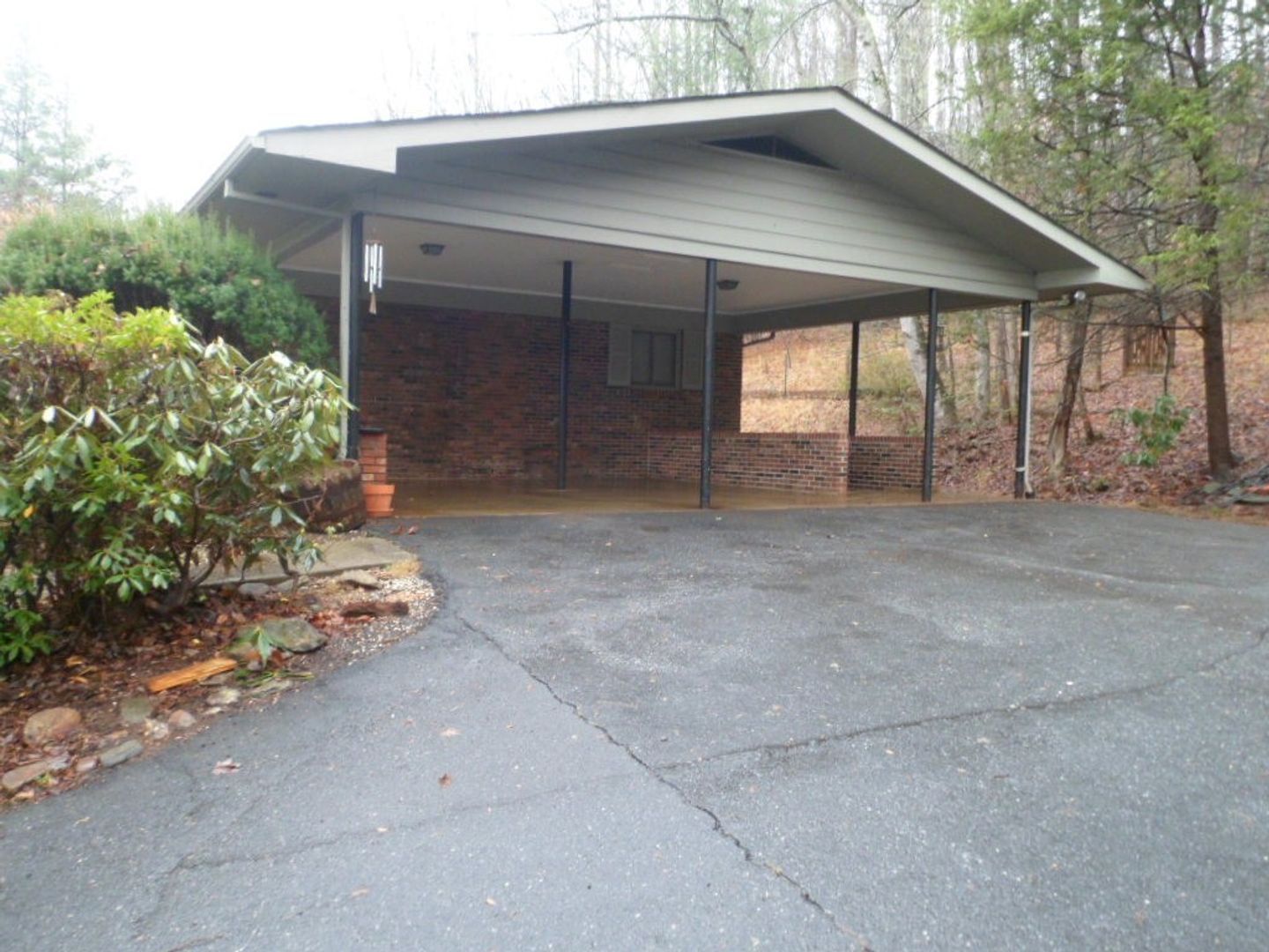 1068 Monteith Branch Rd – photo 1