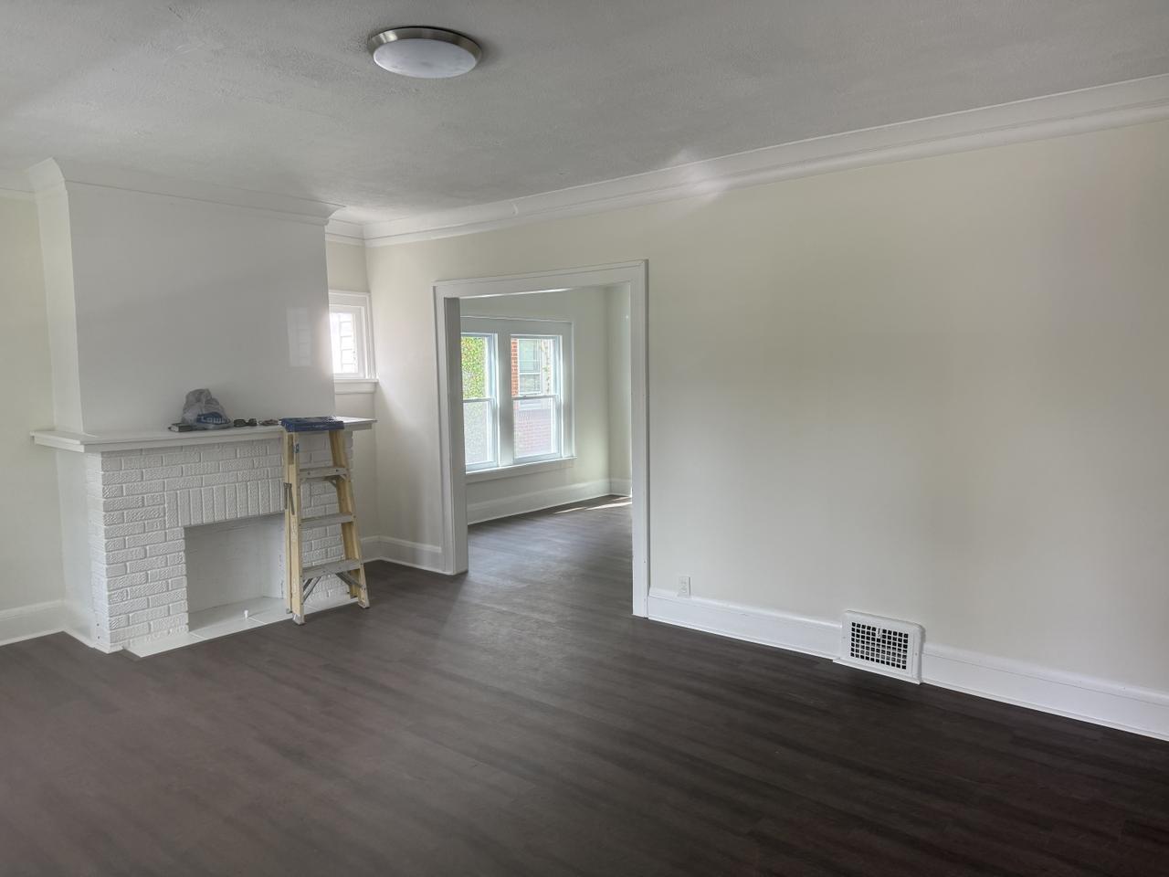 3438 E 113th St unit 1 – photo 4