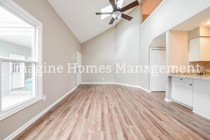 10686 Ravenna Rd unit A – photo 4