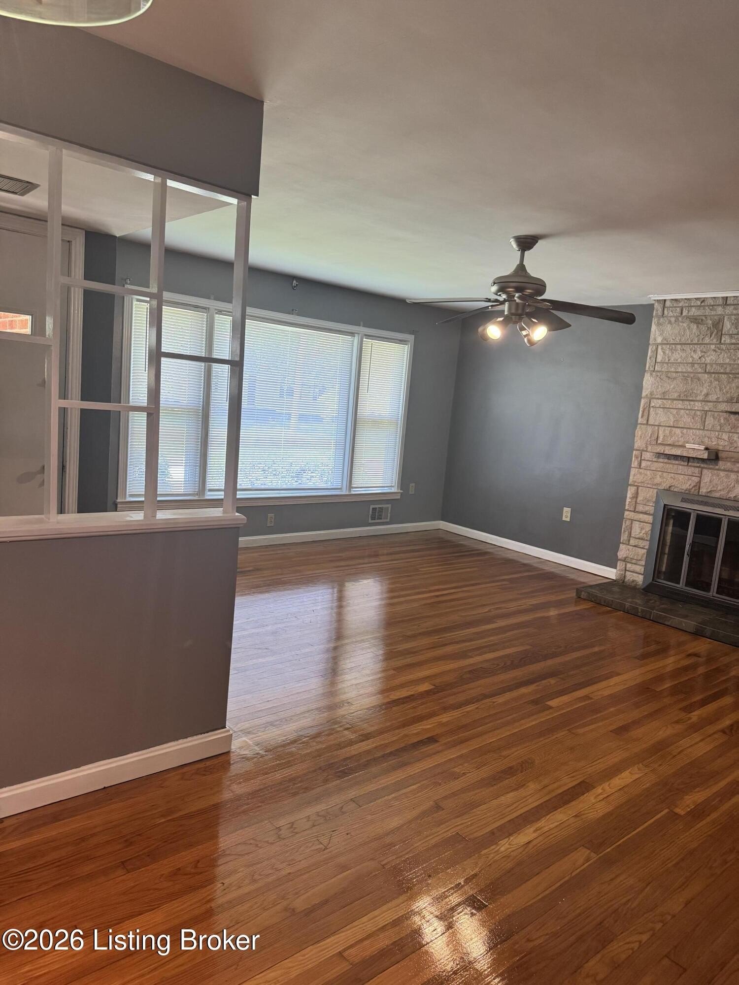12002 Donohue Ave – photo 3