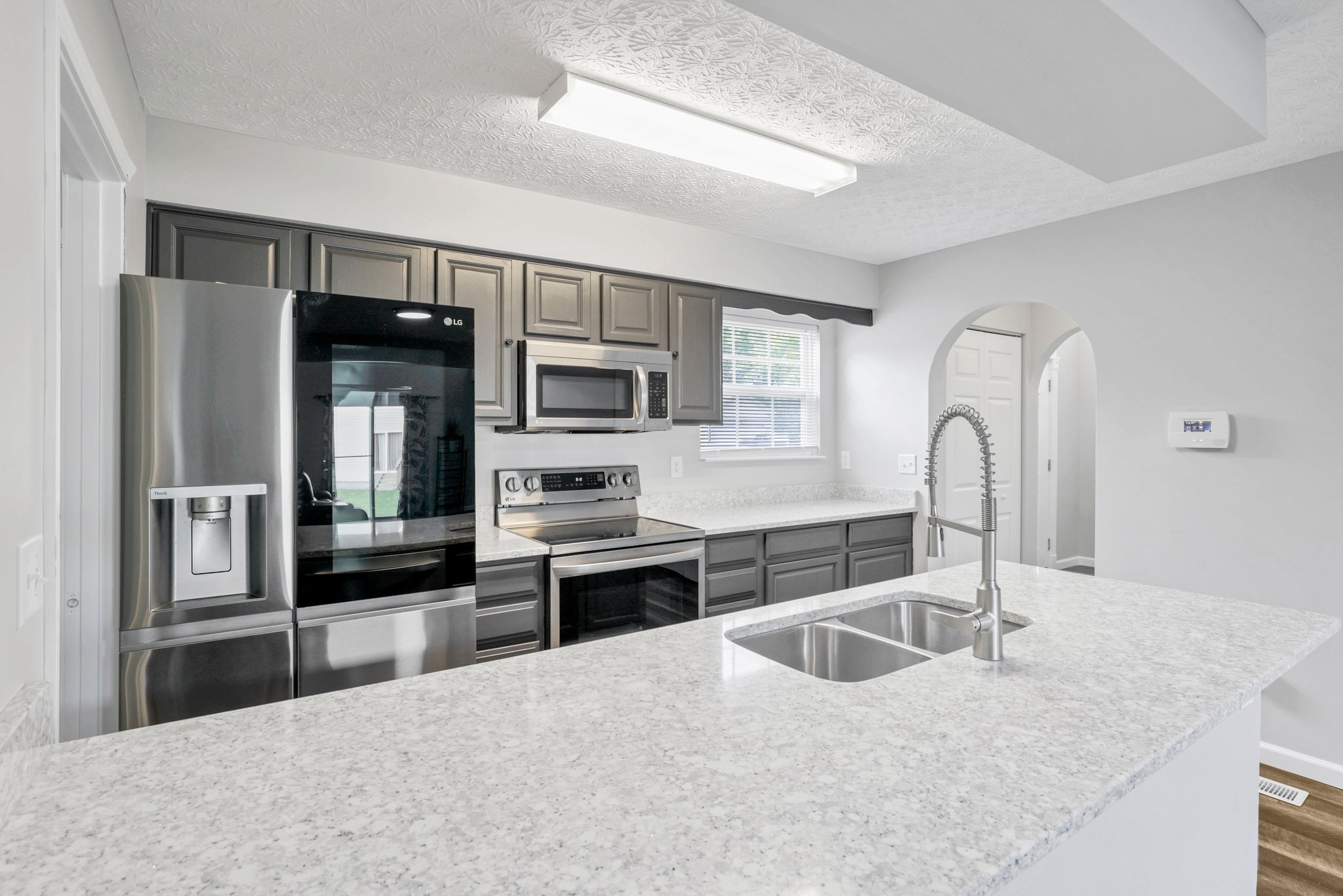 920 Sara Ct unit 920 – photo 5