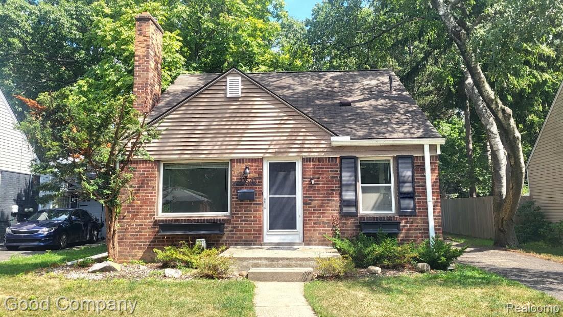 23570 Sherman St – photo 1