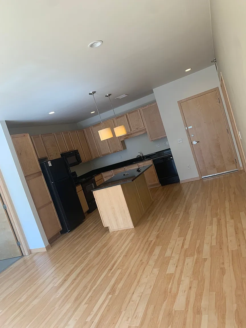 Marks Apartments – photo 5