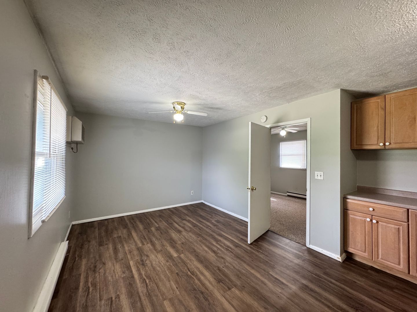 210 E Vernon Ave unit 07 – photo 3
