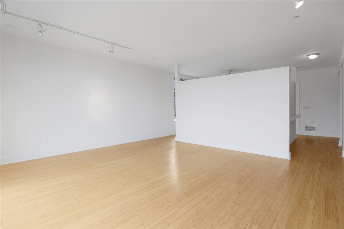 521 Shady Ave unit 31 – photo 4