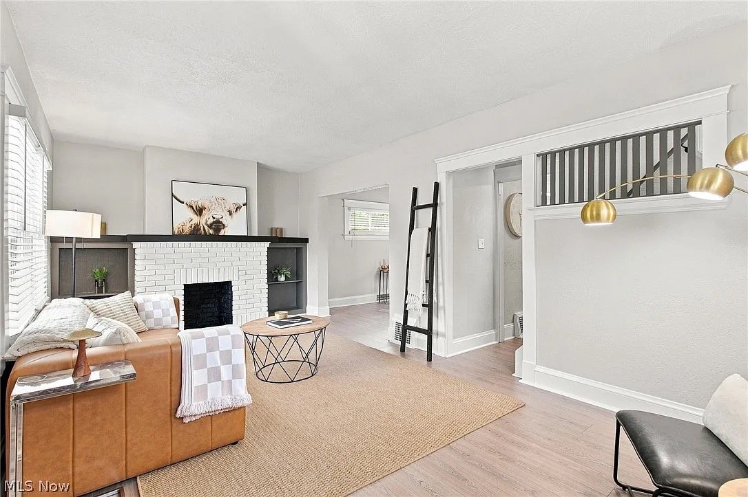 12513 Maplerow Ave – photo 2
