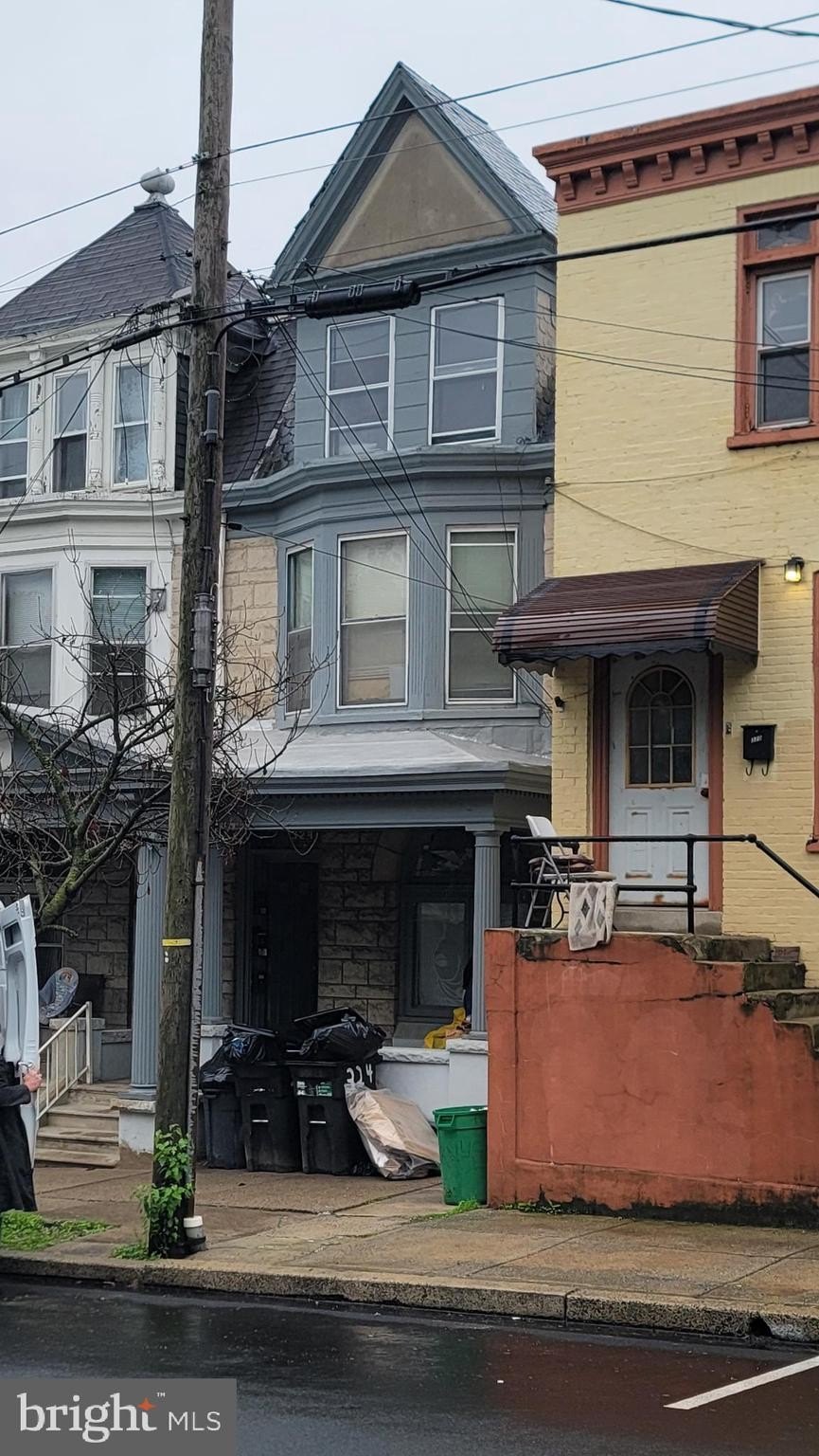 324 Spring St #3 – photo 1