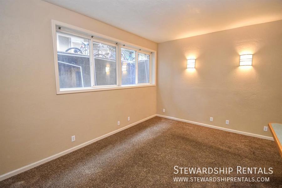 1825 Harris St – photo 3