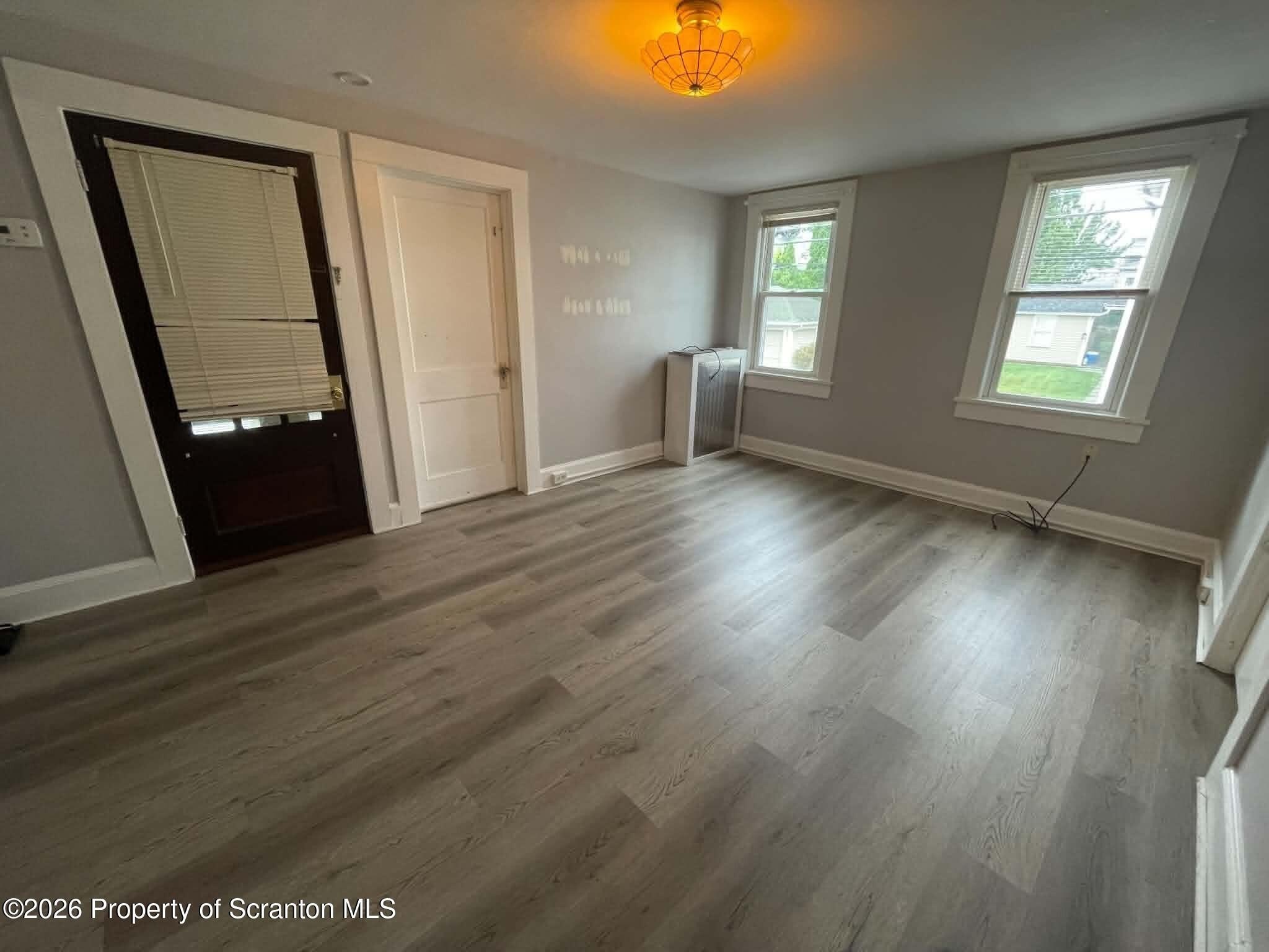 966 Ridge Ave #2ND – photo 4