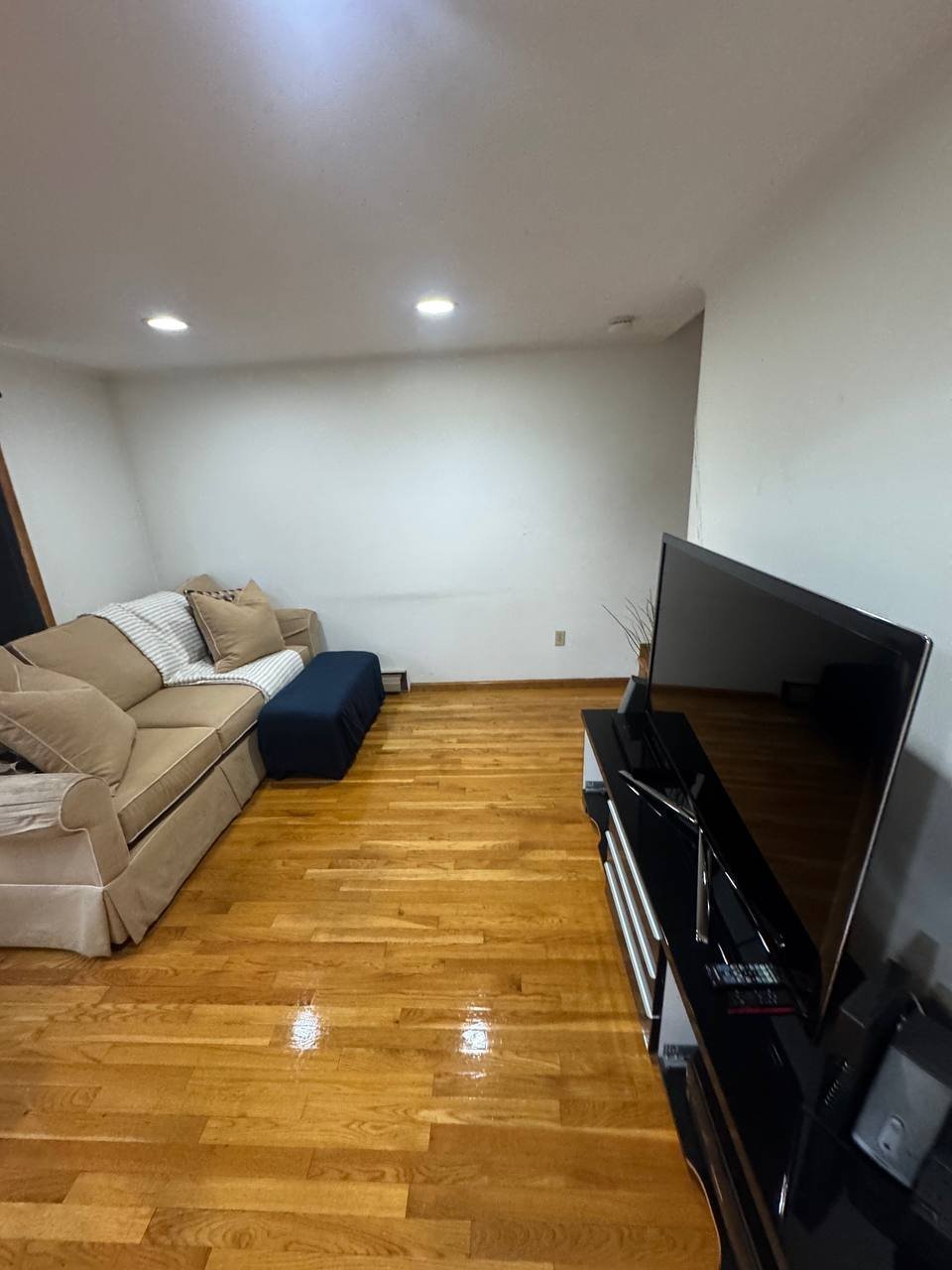 6 James Way – photo 2