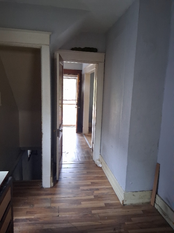 1803 Pointview Ave – photo 4
