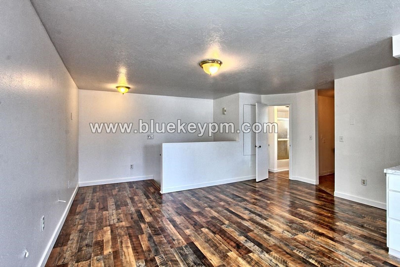 4716 NE 108th Ave – photo 4