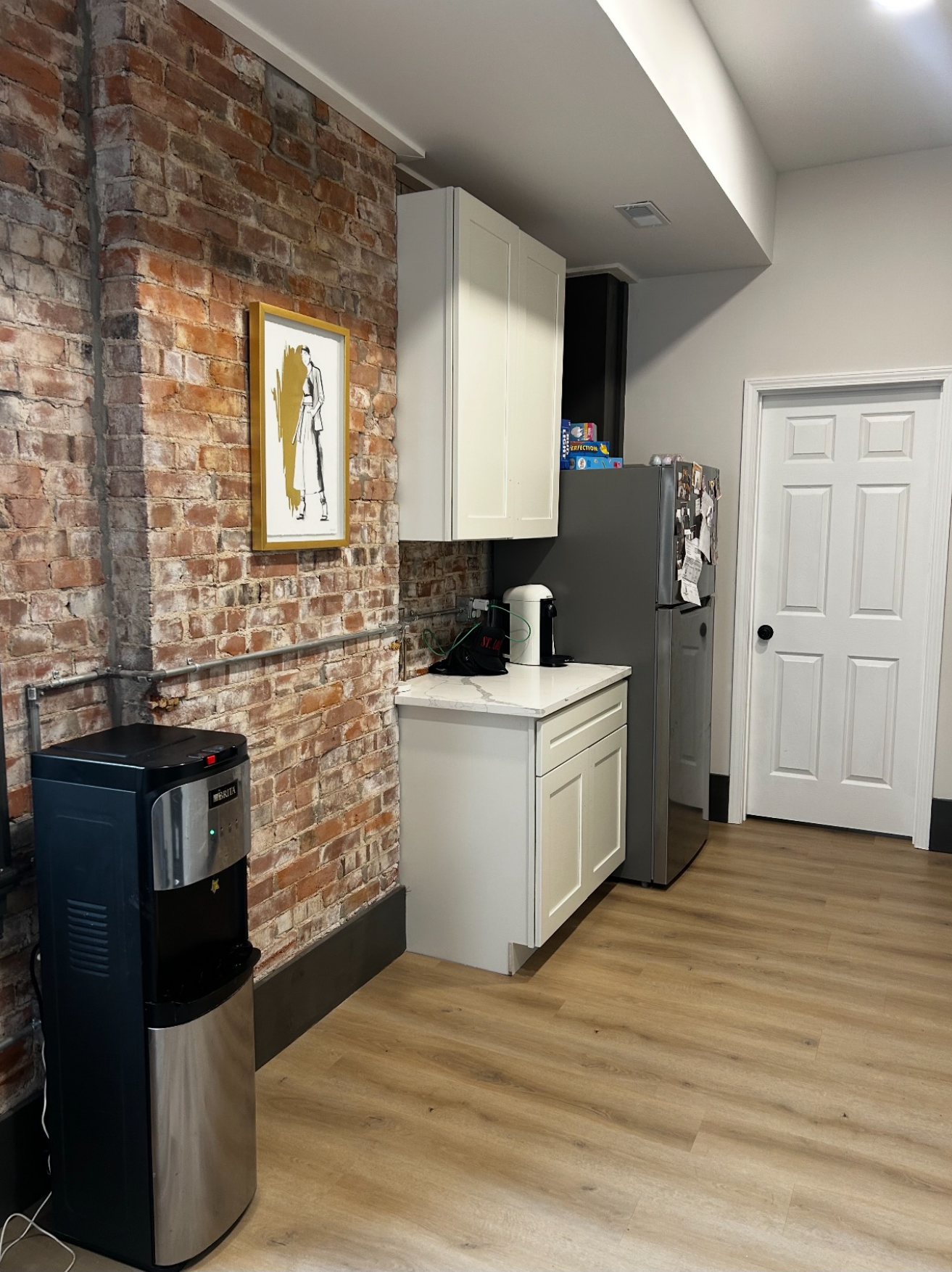 1861 Menard St – photo 3