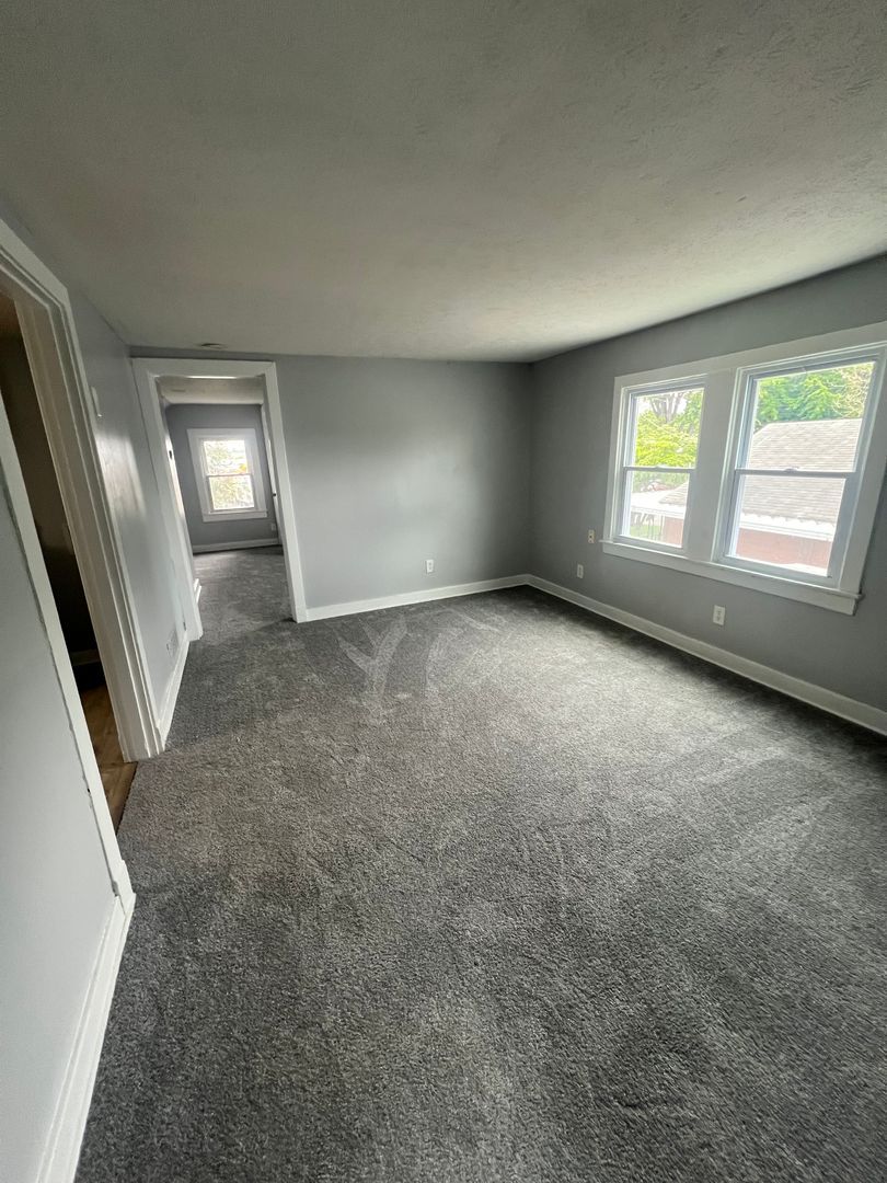 4228 Allmond Ave unit Unit 2 – photo 2
