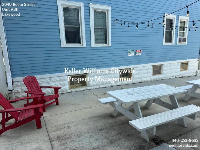 2040 Robin St – photo 2