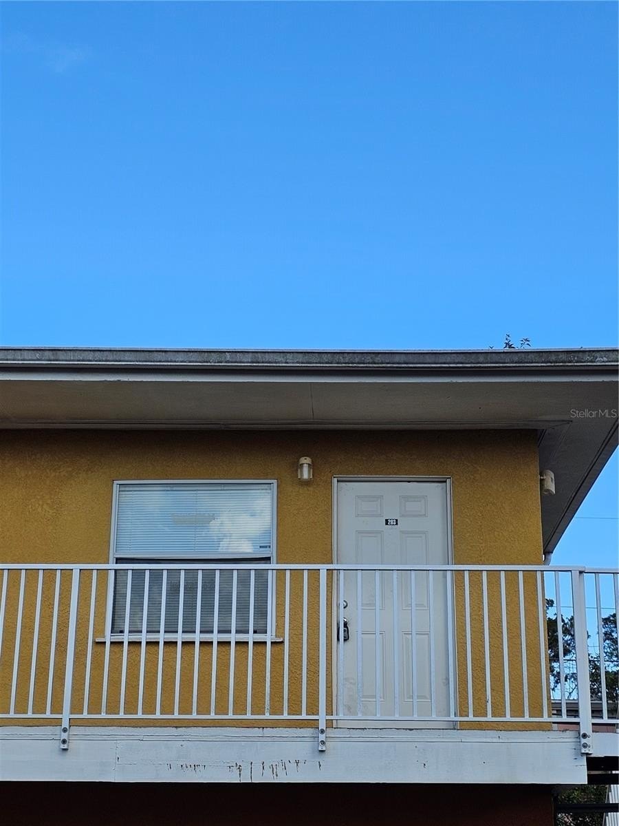 119 N Evergreen Ave #203 – photo 2