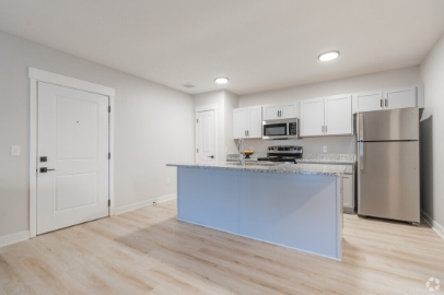 5121 Oakwood Landings Ln unit 403 – photo 3