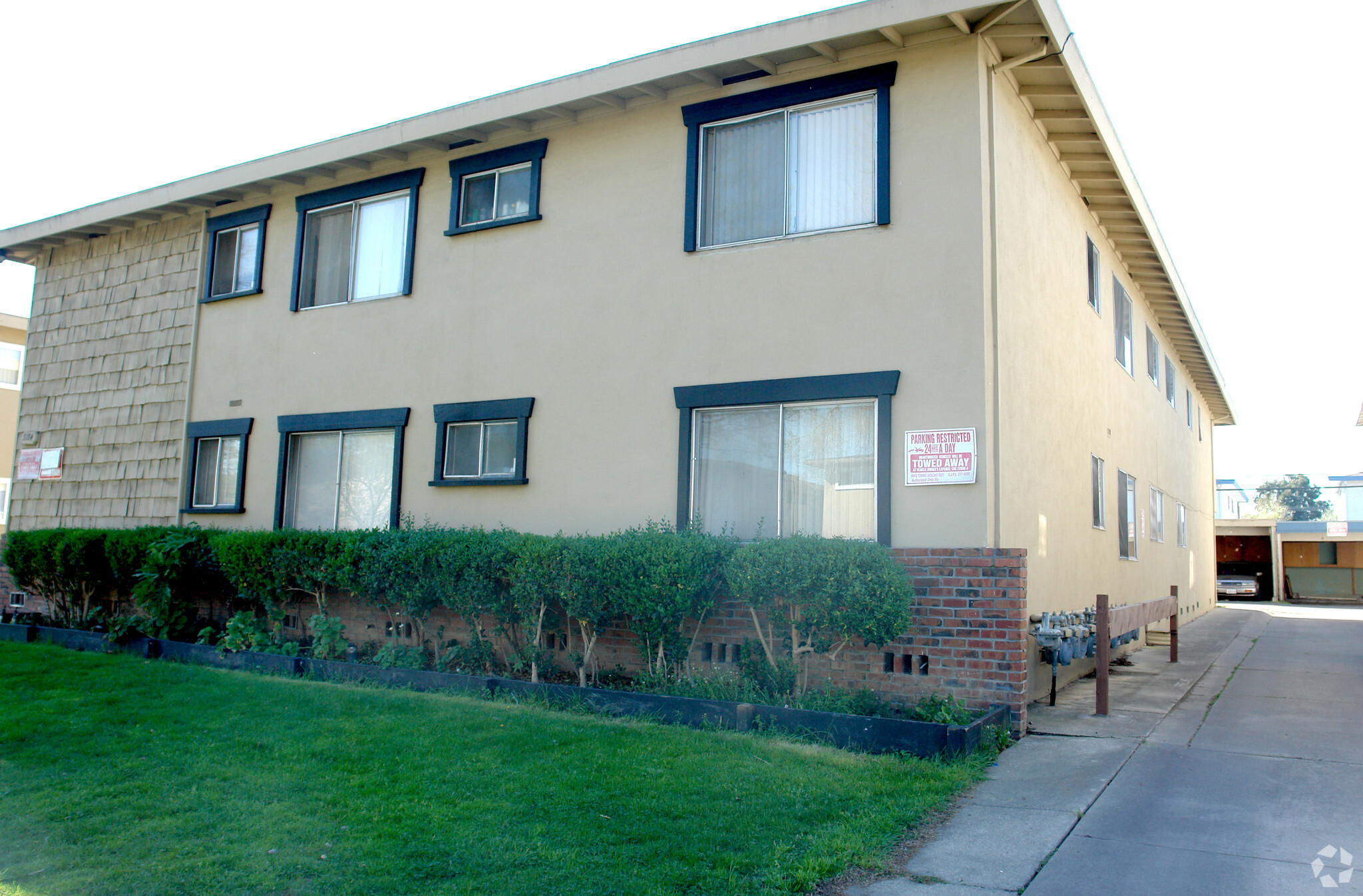 3184 Cadillac Dr unit # 6 – photo 2