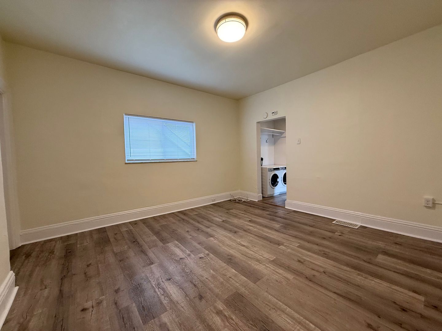 5 Sterling St unit Floor 2 – photo 4