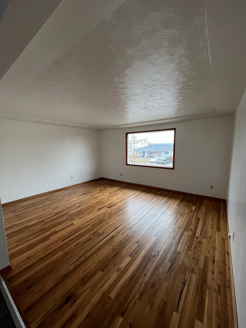 311 E Fairview Ave unit 315 – photo 3