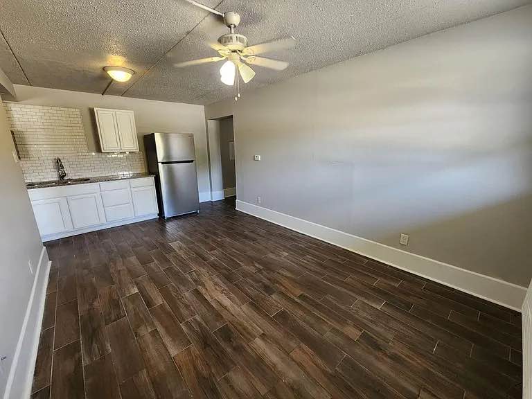 9700 Baseline Rd – photo 1