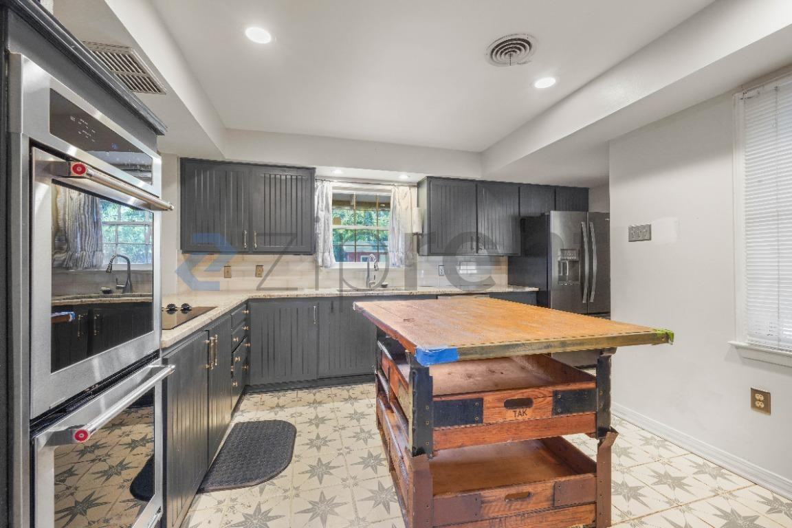 4275 Downing Dr – photo 3