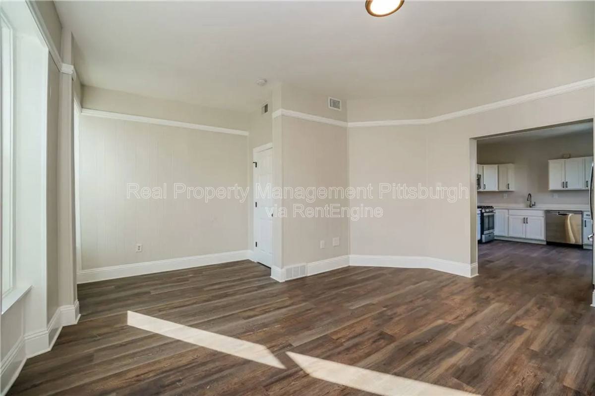 2123 Sidney St – photo 5