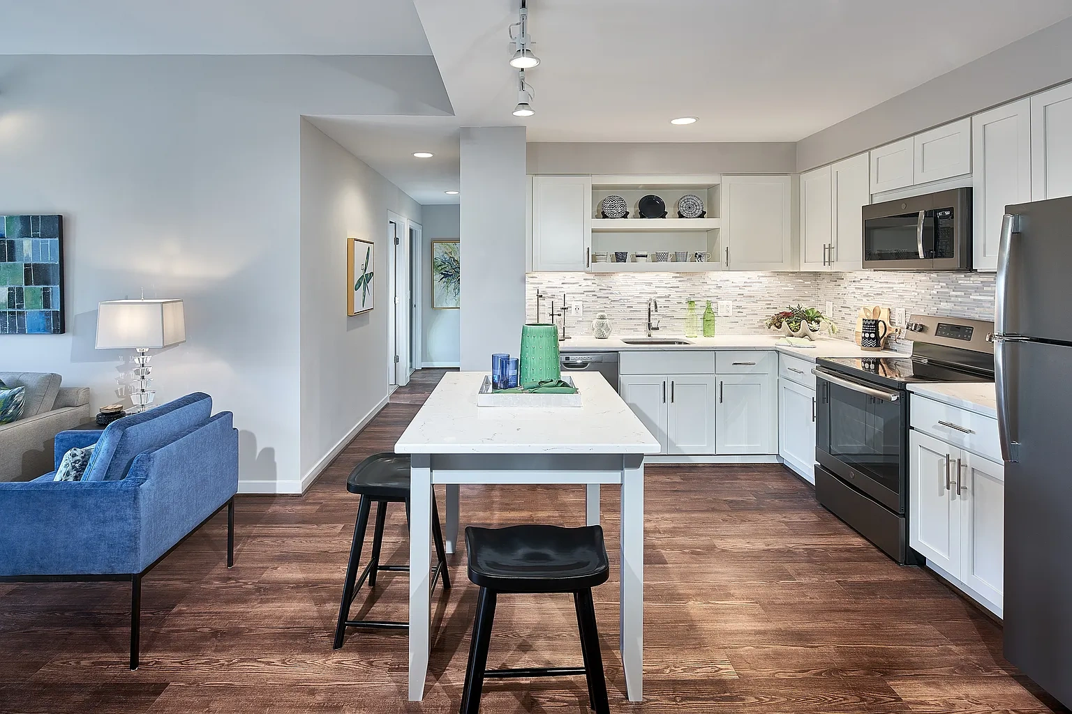 Cherry Hill Apartments – photo 5