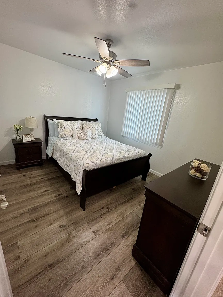 Maple Palace Luxury Apartments – photo 5