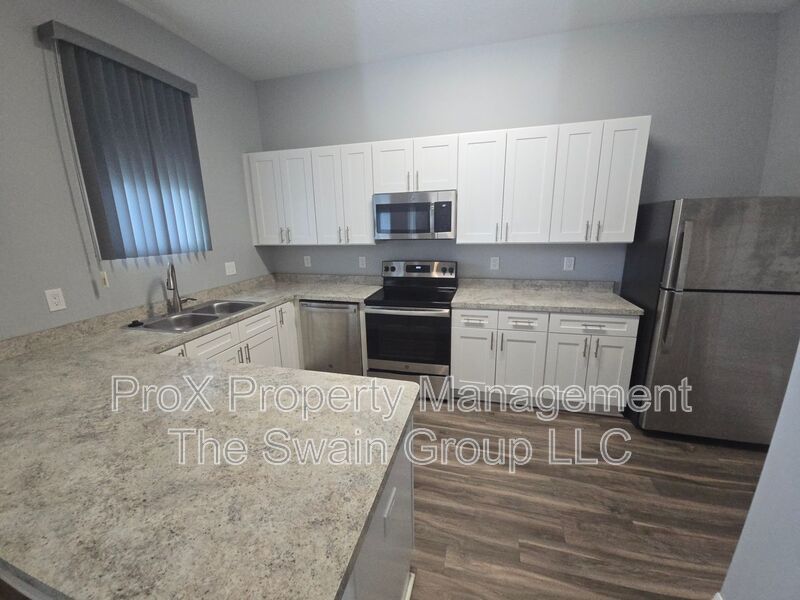 750 Ave C SW unit 101 – photo 4