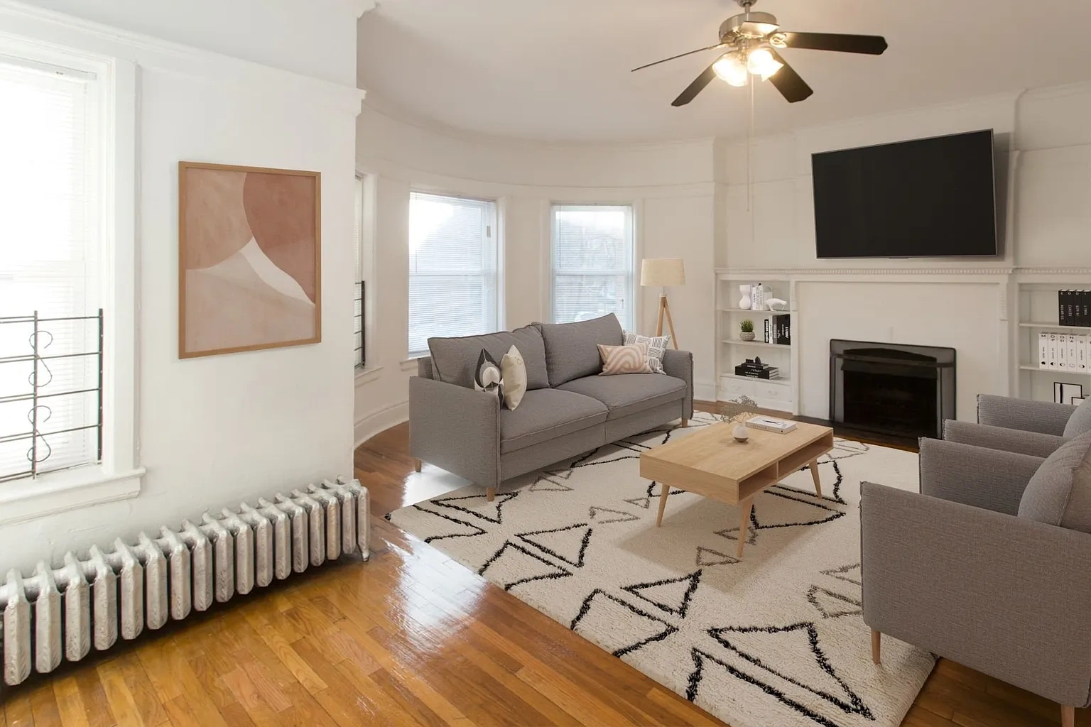 1358 E. 58th Street – photo 3