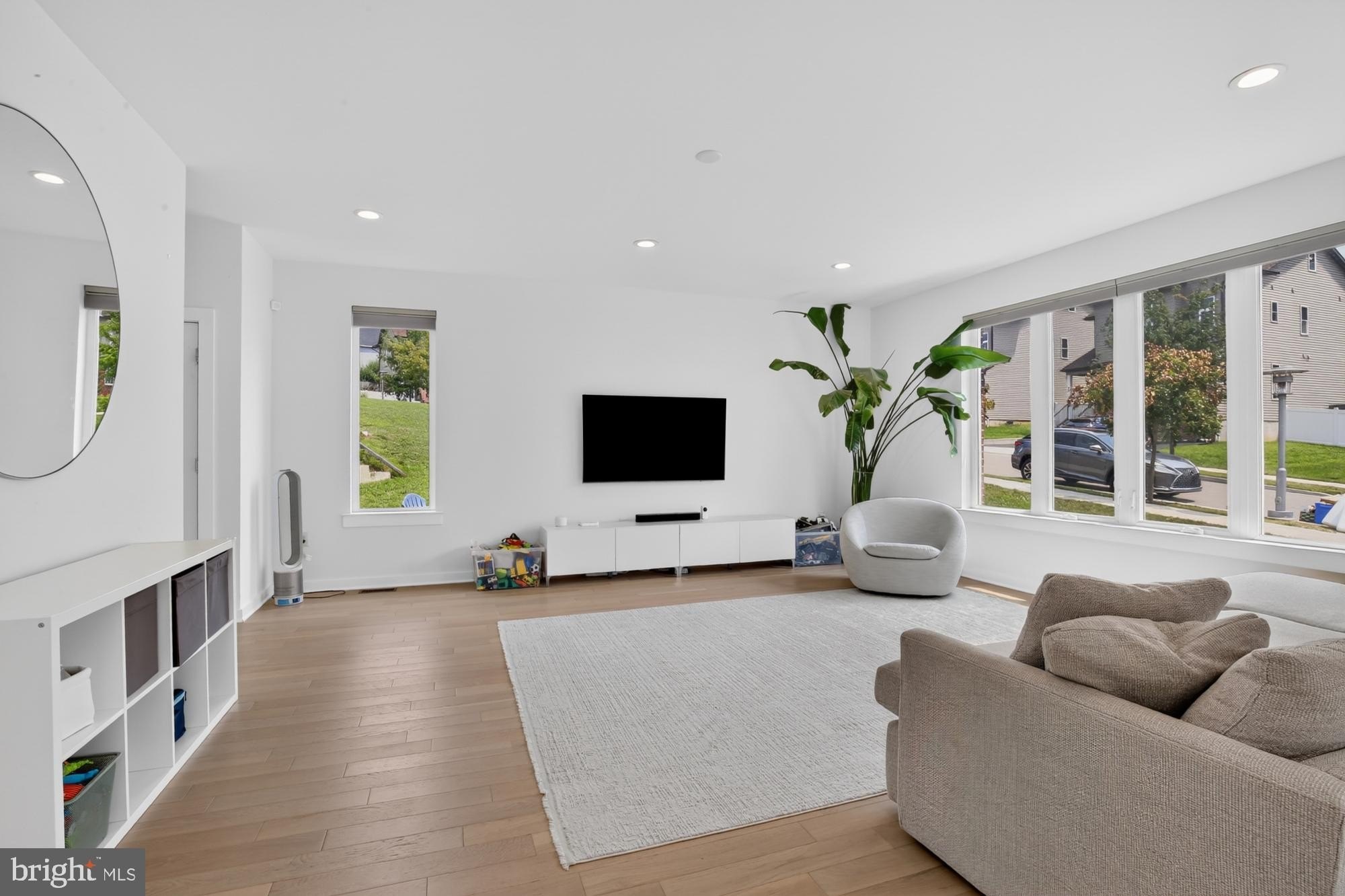 7354 Ridge Ave #27 – photo 1