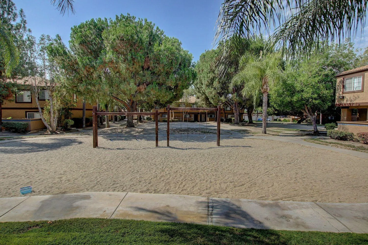 Oasis Townhomes – photo 3