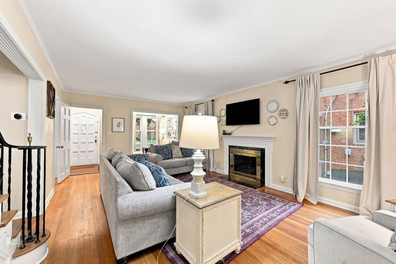 2591 University Blvd unit 1593942P – photo 3