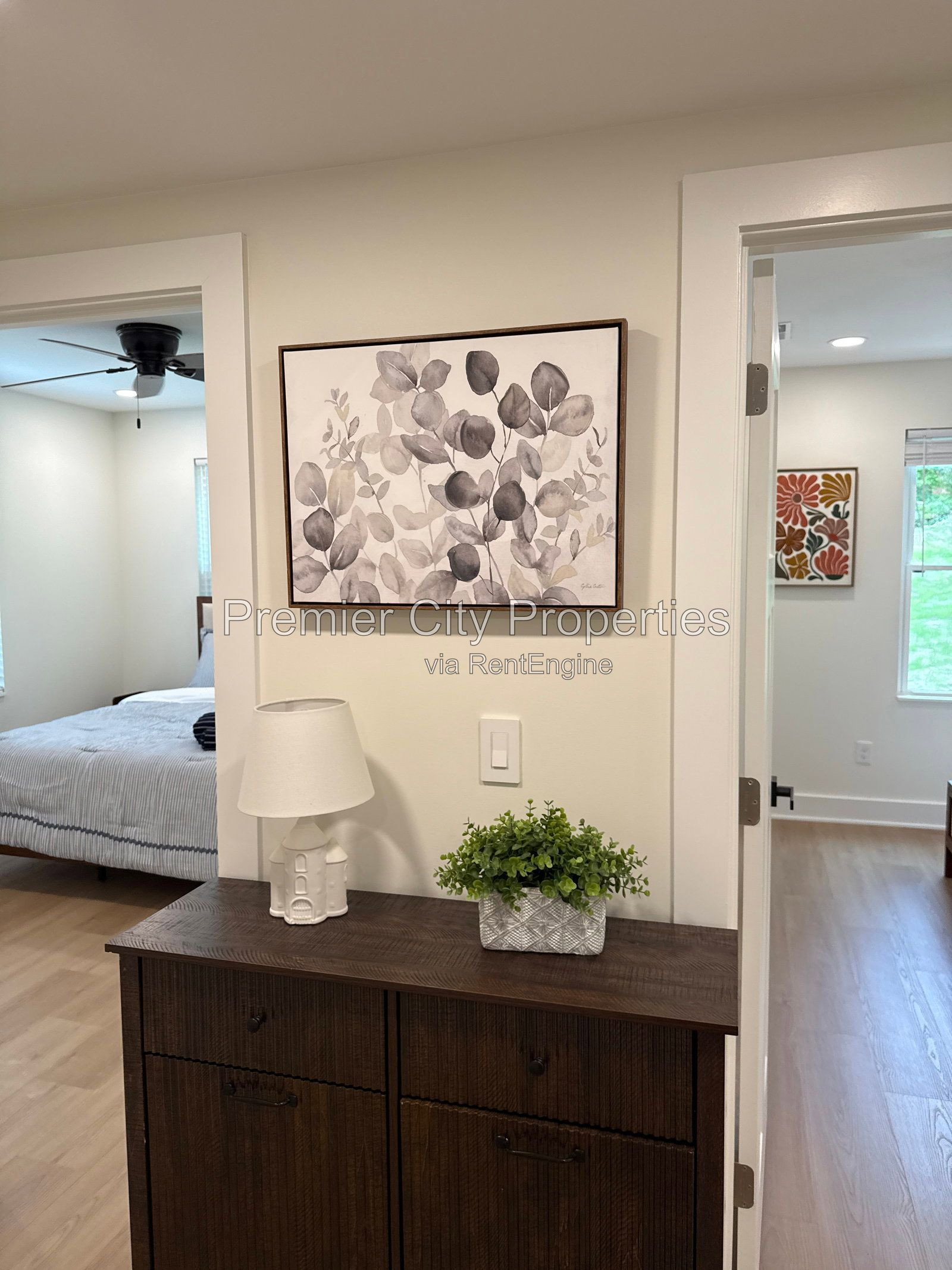 240 Mcgregor Ave unit 2 – photo 5