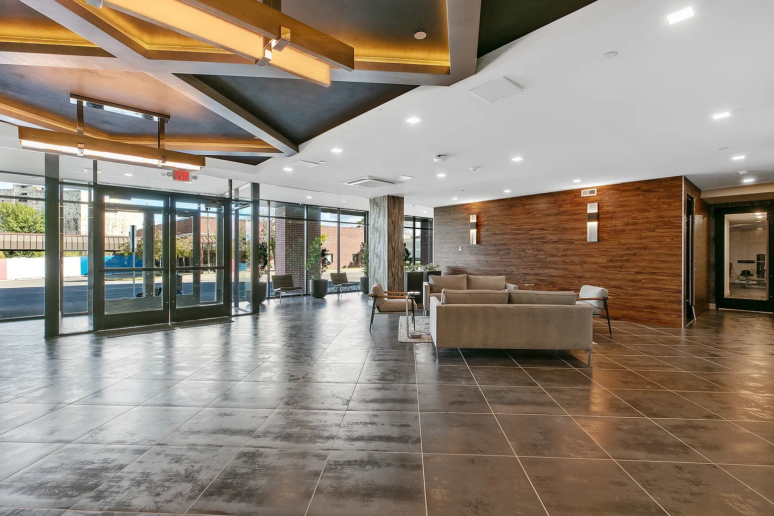 760 Broadway – photo 3
