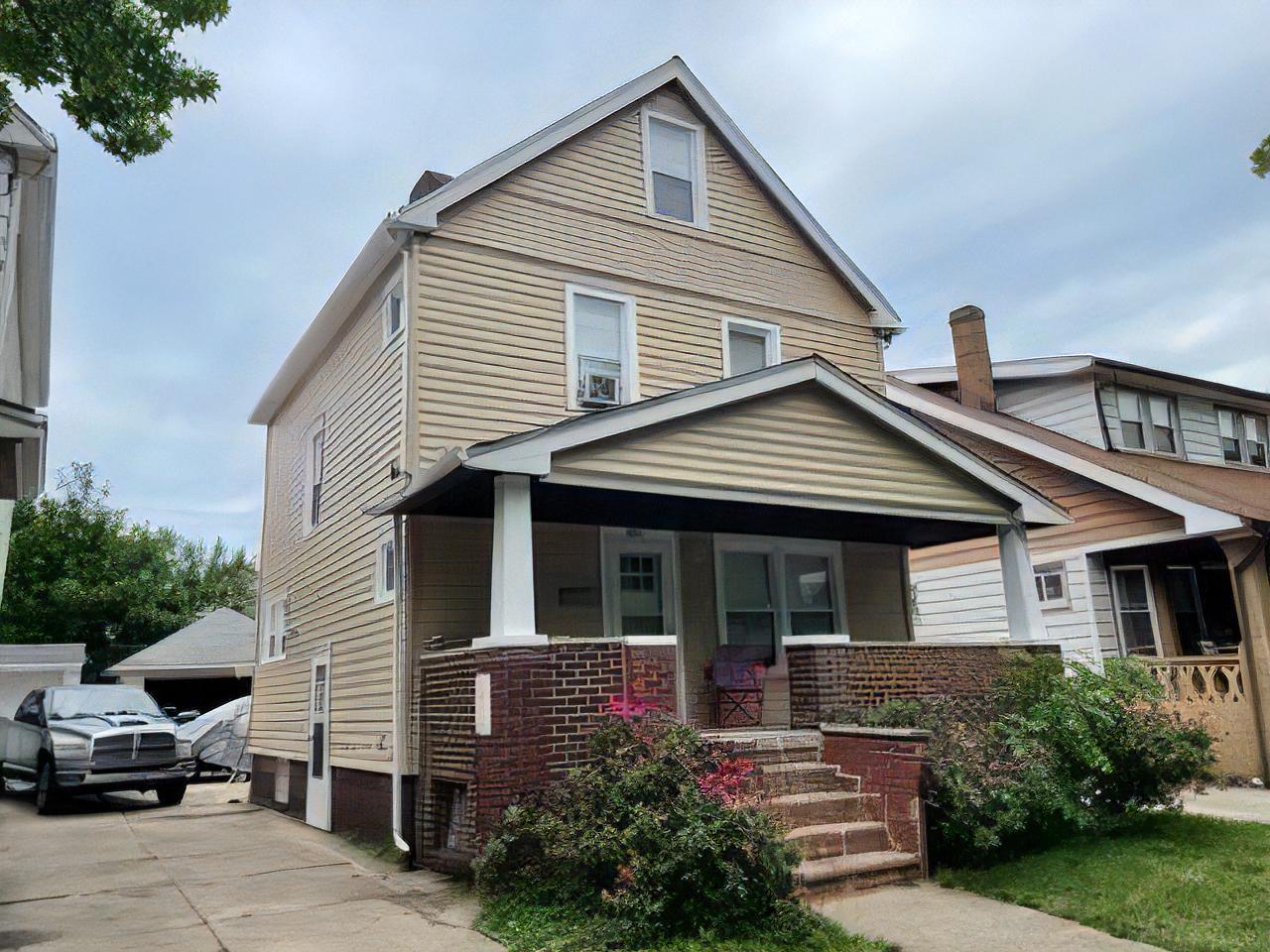 1224 E 175th St – photo 1