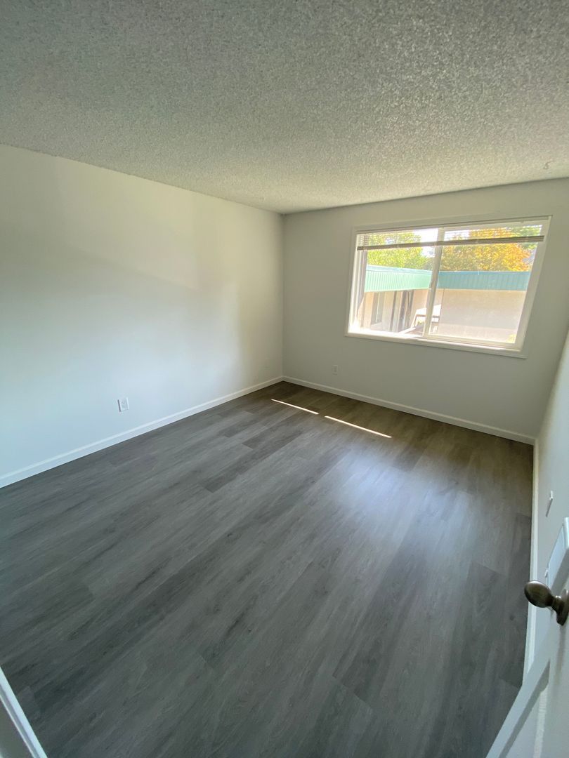 1622 W 7th Ave unit 102 – photo 4