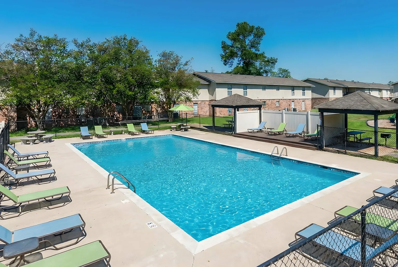 Hidden Pointe Apartments – photo 1