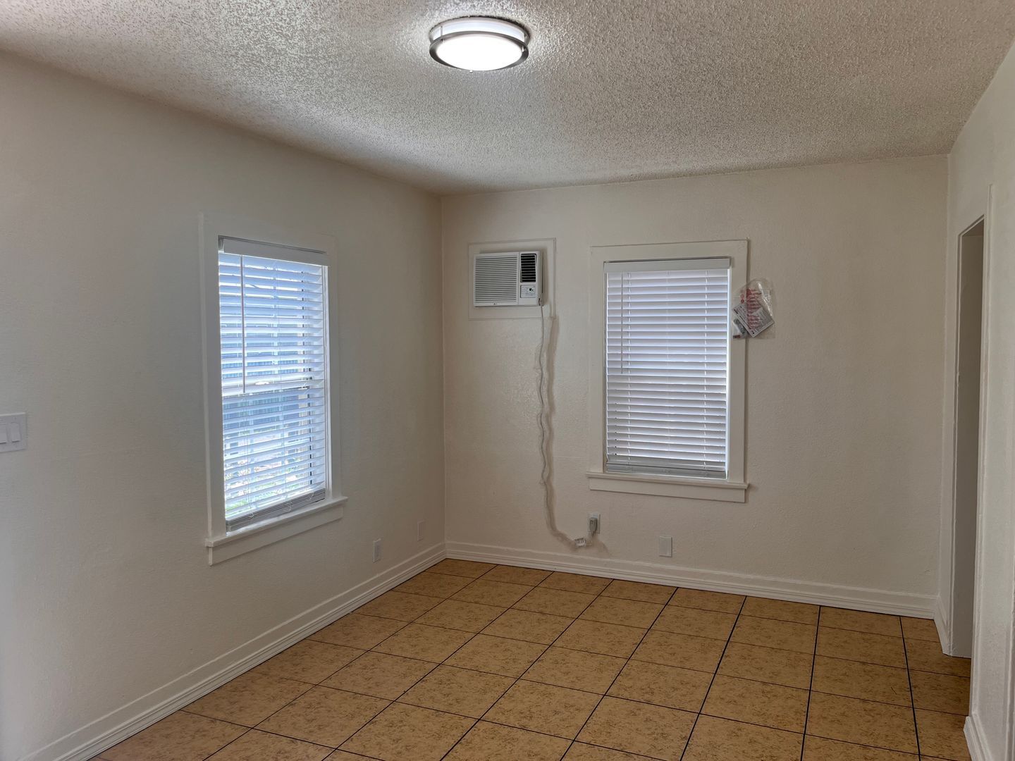 361 W 16th St unit A – photo 3