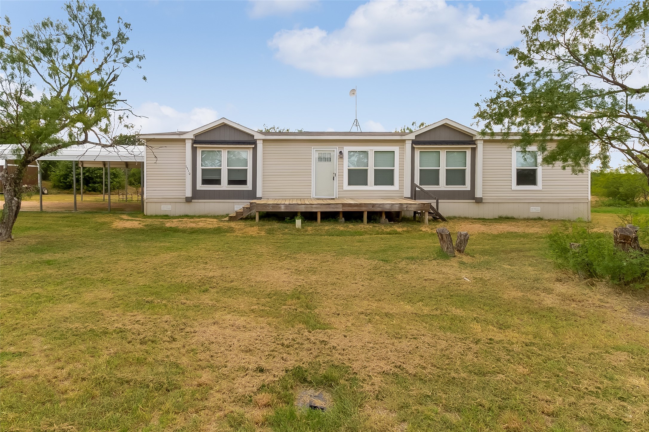 1310 Industrial Blvd – photo 2