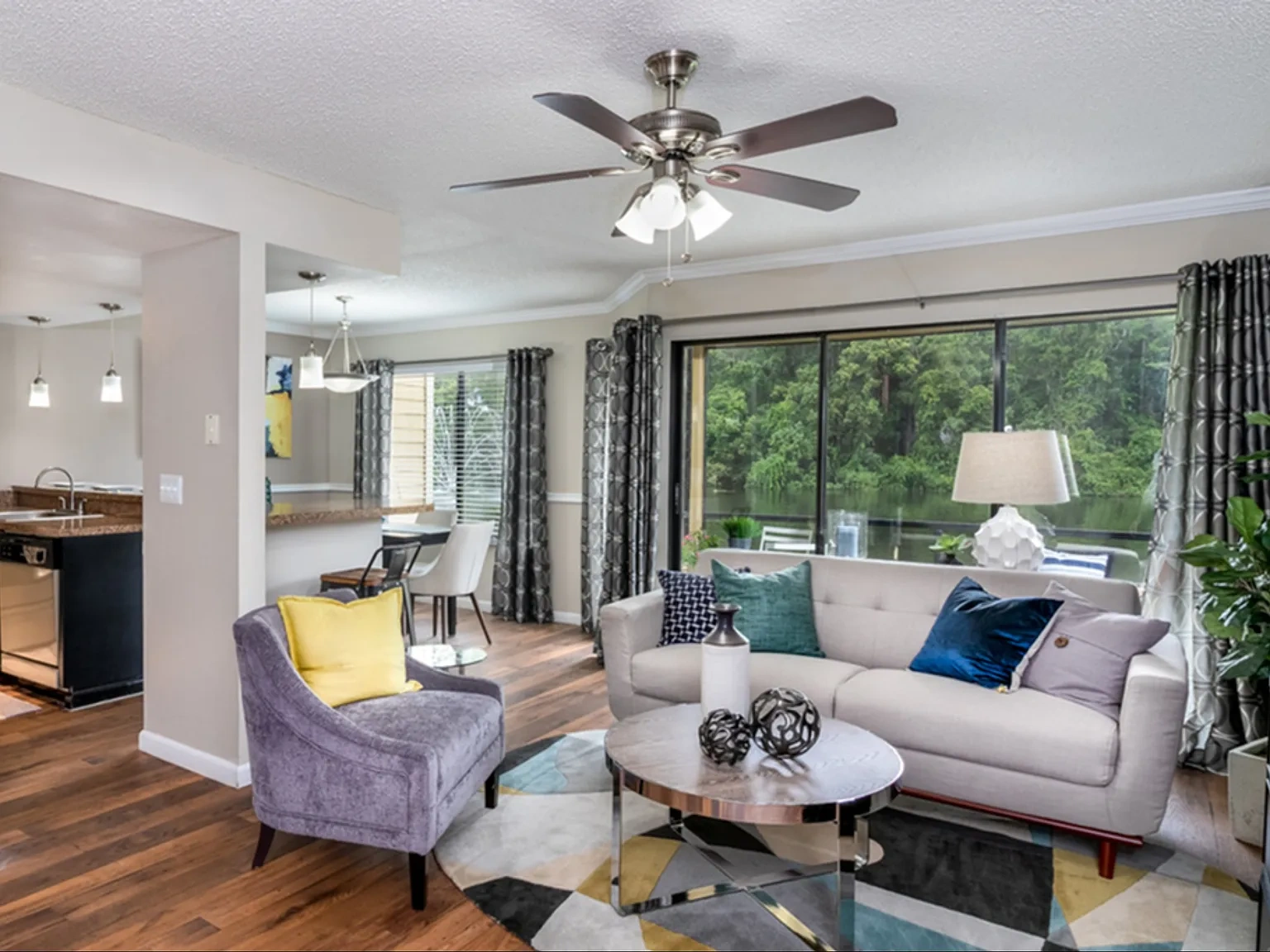 Lakes of Northdale Apartments – photo 2