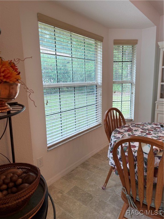 2858 E Marcia St – photo 5