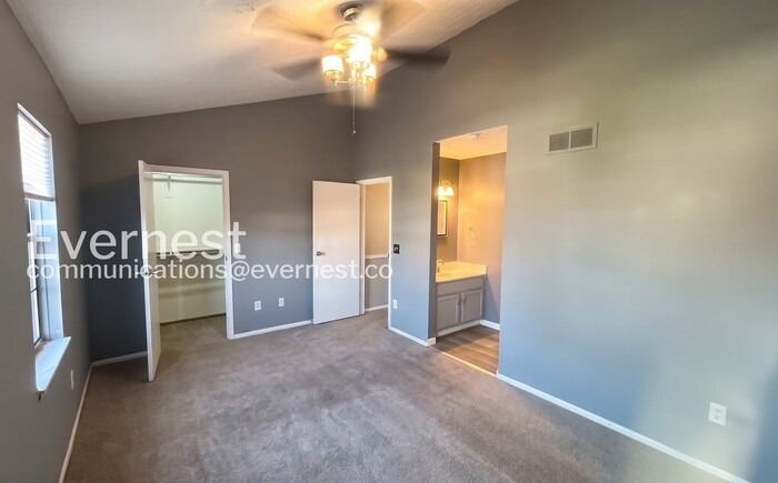 1372 Eastwick Way – photo 5