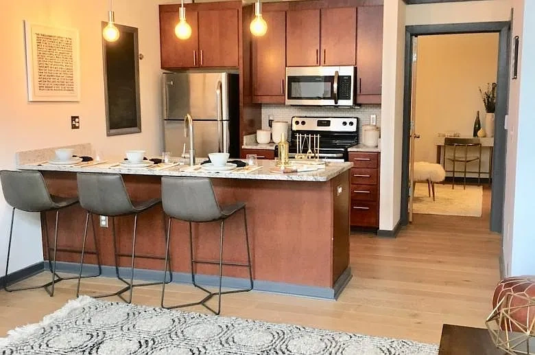 The Lofts at Franklin Apartments – photo 1